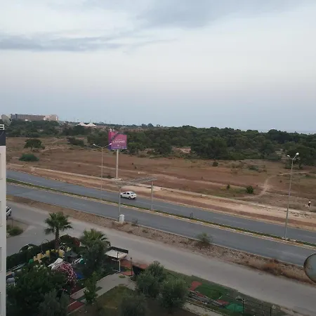 Kundu Seaside1 *